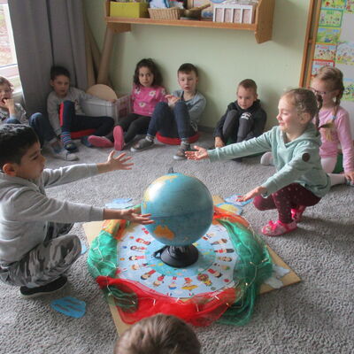 Die Kinder der Kita "Pfiffikus" haben sich mit Vielfalt besch&auml;ftigt.