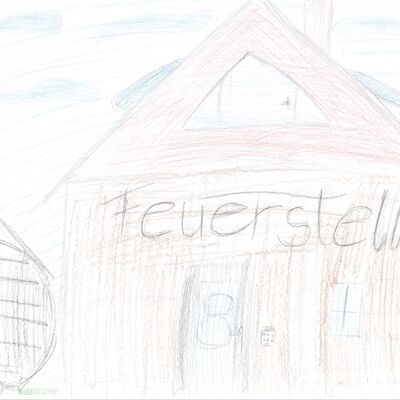 Die Kinder der Tagesgruppe haben Bilder von ihren Ferien gemalt.