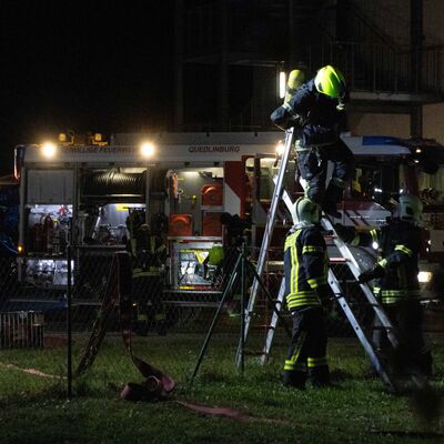 Feuerwehrbung im AWO Familien- und Pflegezentrum