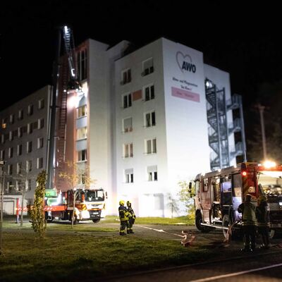 Feuerwehrbung im AWO Familien- und Pflegezentrum