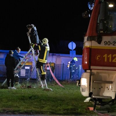 Feuerwehrbung im AWO Familien- und Pflegezentrum