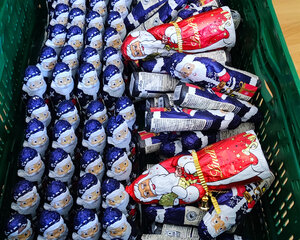 Schoko-Nikol&auml;use f&uuml;r die Tafel und die AWO